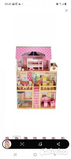 Деревянный кукольный домик с мебелью