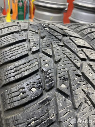 Nokian Tyres Hakkapeliitta 7 SUV 215/60 R17