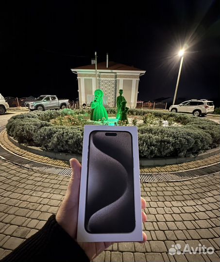 iPhone 15 Pro Max, 256 гб Sim + Esim