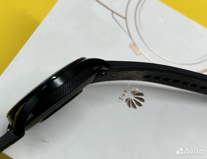 Smart часы huawei watch GT