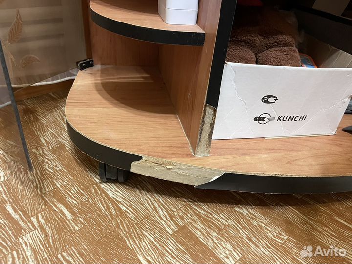 Тумба под телевизор