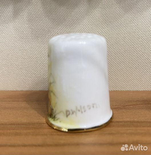 Наперсток коллекционный фарфоровый