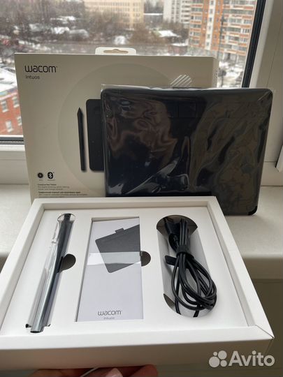 Графический планшет Wacom intuos S bluetooth