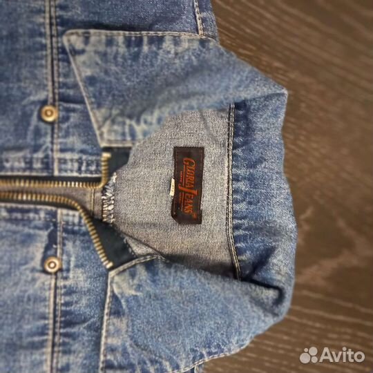 Джинсовая куртка