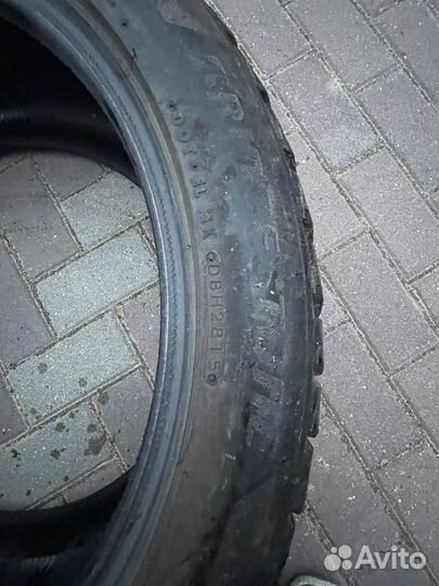 Bridgestone Blizzak DM-V2 265/45 R21 104T