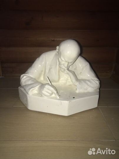 Бюст Ленина большой СССР гипс