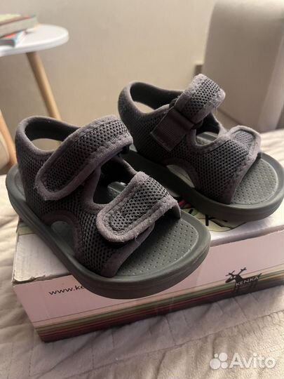 Отдам Сандалии детские