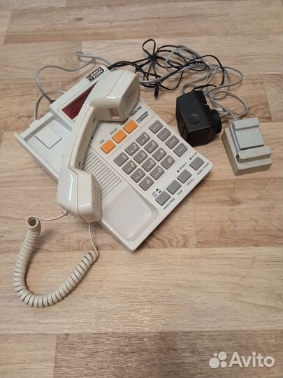 Телефон городской с определителем номера