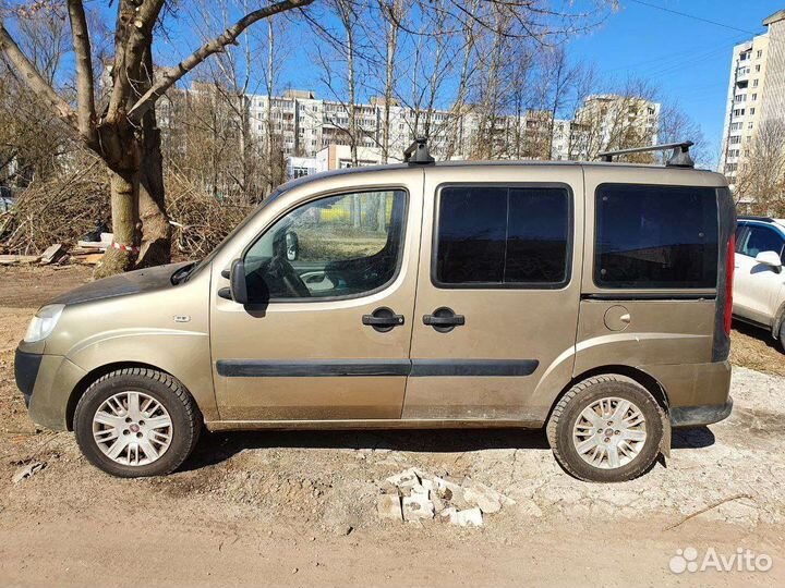 FIAT Doblo 1.4 МТ, 2011, 299 600 км