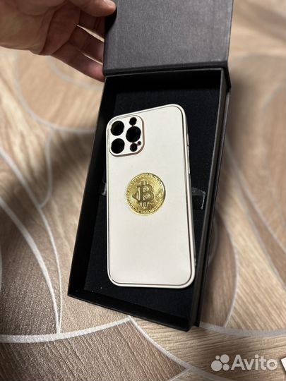 Чехлы iPhone 13 pro max