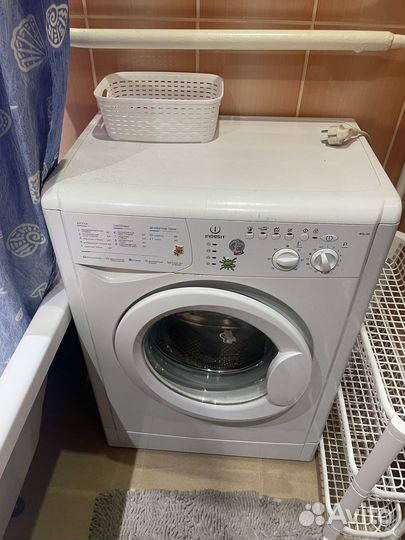 Стиральная машина indesit wisl 102