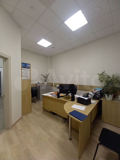 Офис, 100 м²