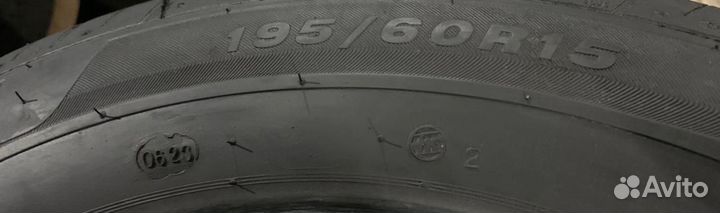 Viatti Strada Asimmetrico V-130 195/60 R15 88V