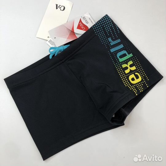Купальные плавки на мальчика новые