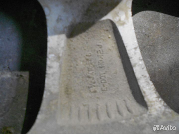 Шины на литых дисках 215 70 16