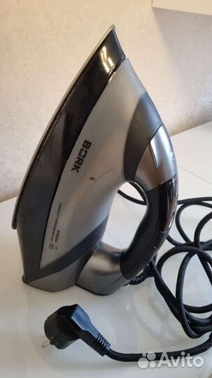 Утюг Bork i601 на запчасти