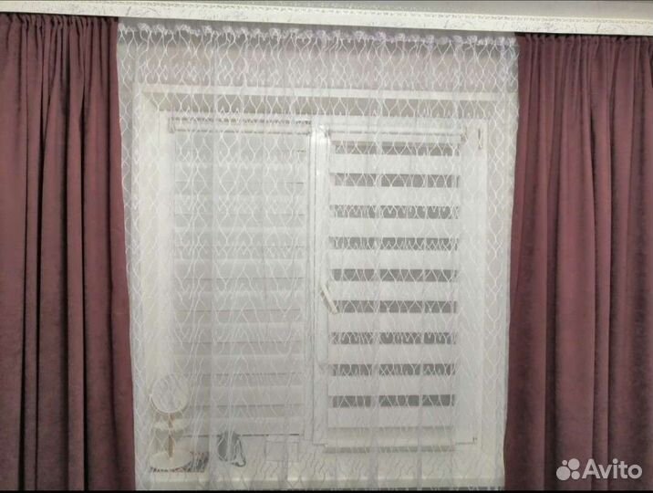 Швея пошив штор