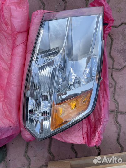 Фара для Dodge Ram