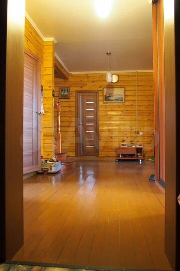 Коттедж 210 м² на участке 15 сот.