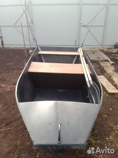 Алюминиевая лодка бу