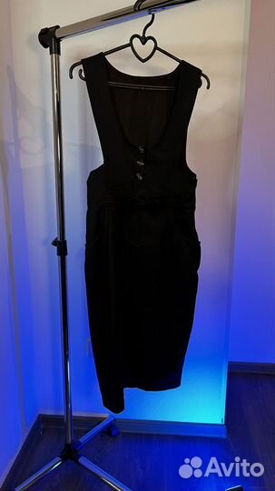Черное платье футляр на блузку им водолазку