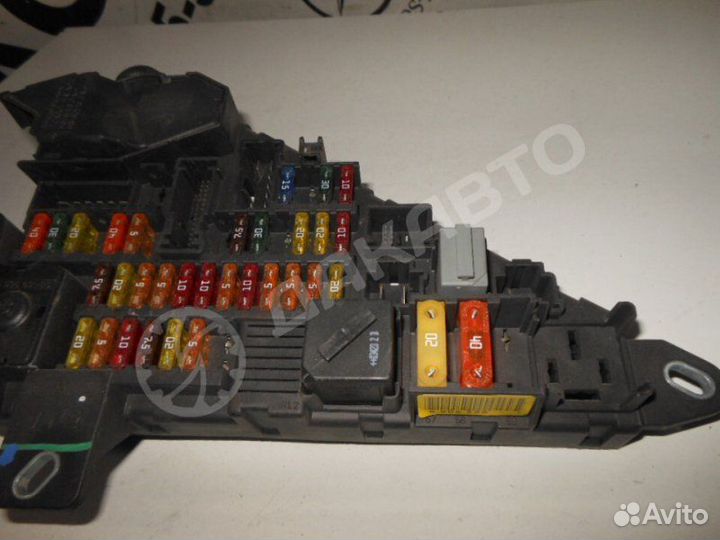 Блок предохранителей Bmw 5 E60