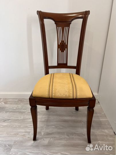 Стулья кухонные деревянные
