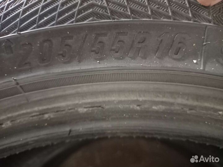 Maxxis Arctic Trekker SP03 205/55 R16