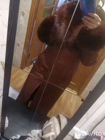 Пальто кожаное
