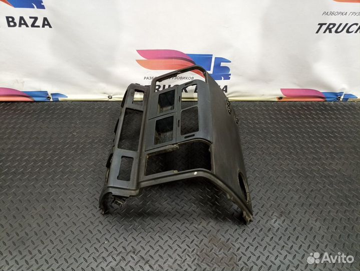 81617016224 Консоль торпедо центральная