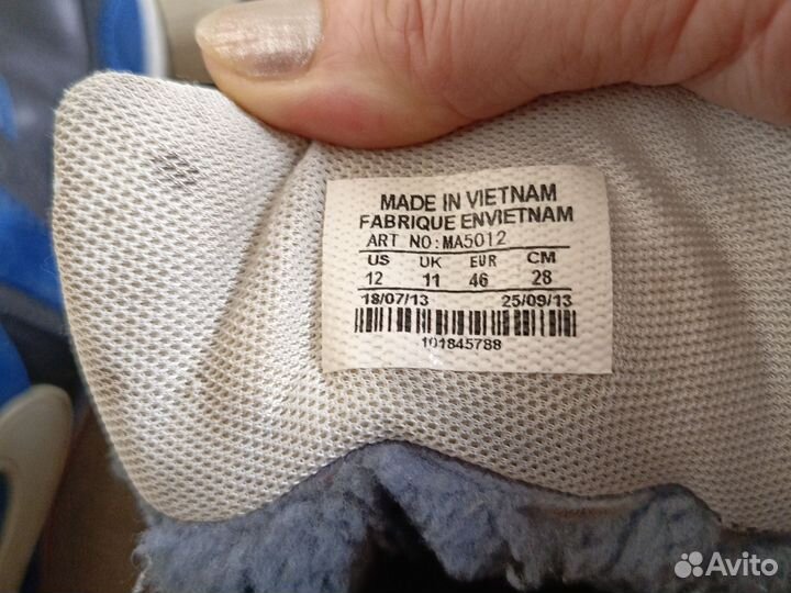 Кроссовки nike,оригинал 46