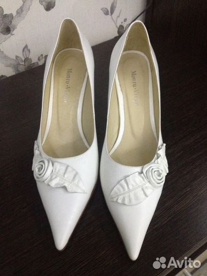 Женские туфли (новые)