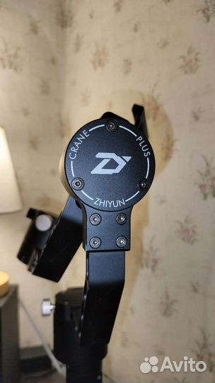 Электронный стабилизатор Zhiyun crane plus