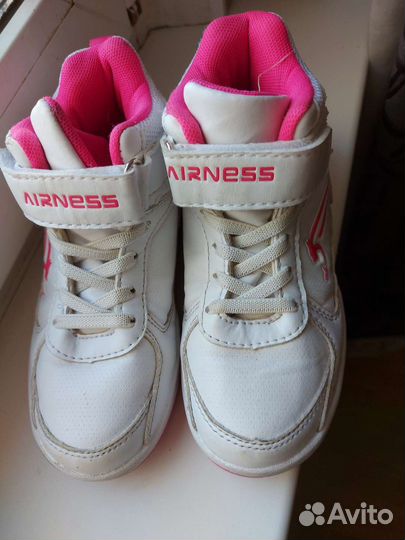 Кроссовки для девочки 29 размер