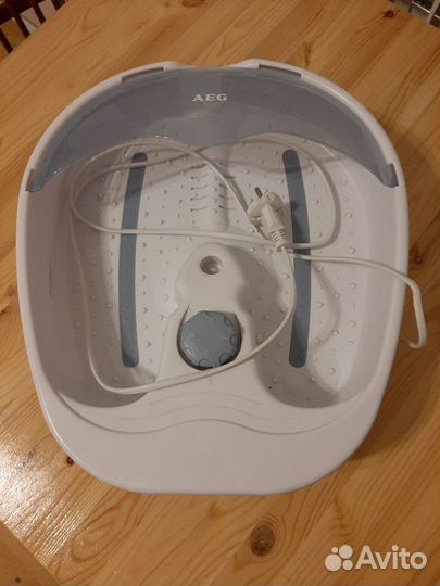 Ванночка гидромассажная AEG FM 5567 Германия