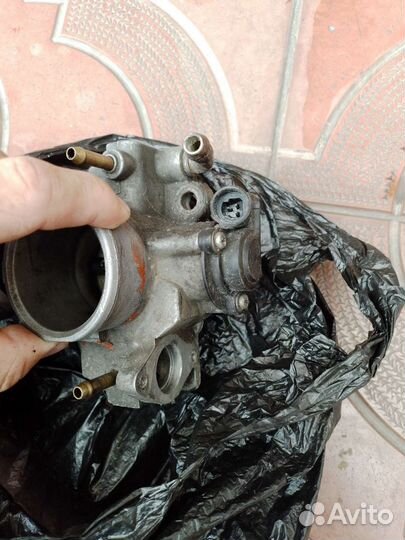 Дроссельная заслонка ваз