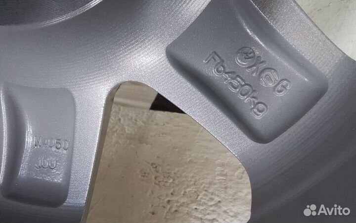 Диск колеса литой Kia Spectra R14