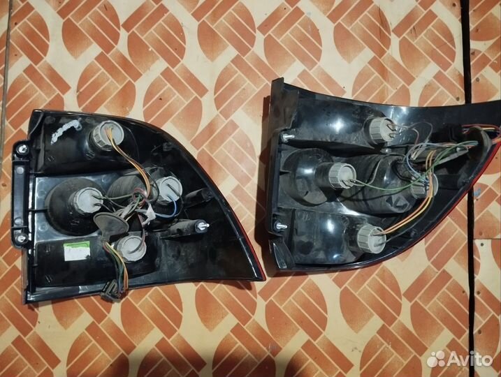 Задние фонари приора