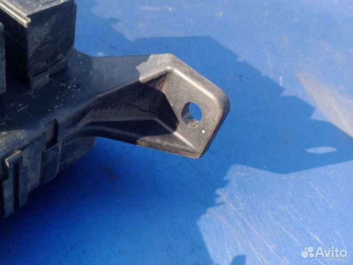 Блок предохранителей Ford Mondeo 3