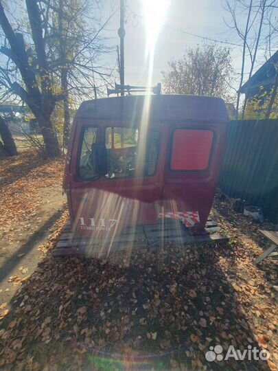 Кабина мерседес 814 со спальником