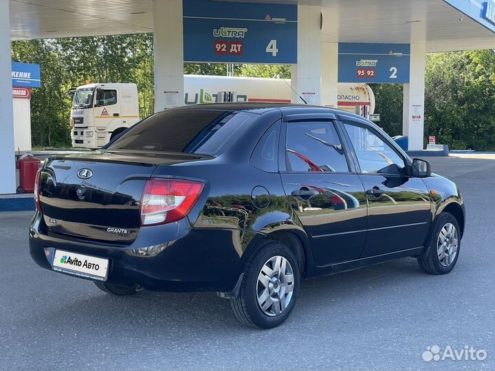 LADA Granta 1.6 МТ, 2012, 87 000 км