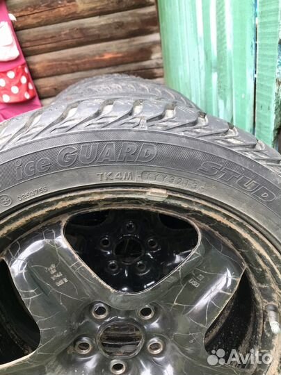 Yokohama Ice Guard Stud IG55 215/50 R17 95T