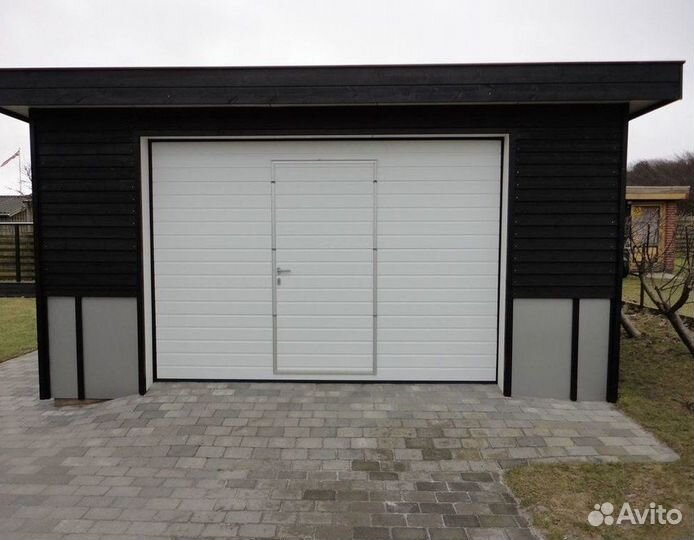 Секционные ворота