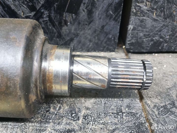 Привод правый Nissan primera p11