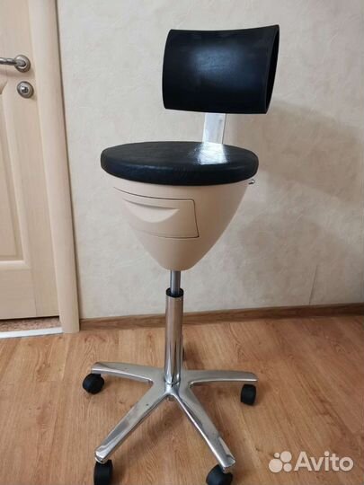 Стул для мастера