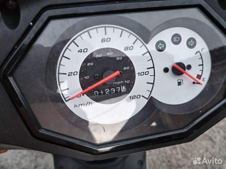 Продам скутер RC50QT-15K Stells