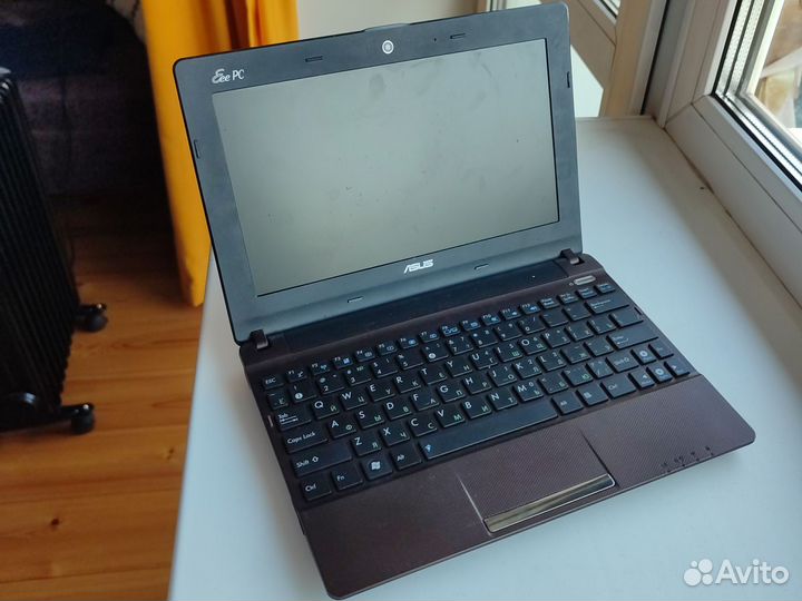 Нетбук Asus Eee PC