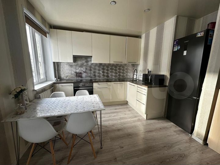 2-к. квартира, 48 м², 2/9 эт.