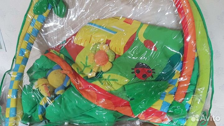 Развивающий коврик