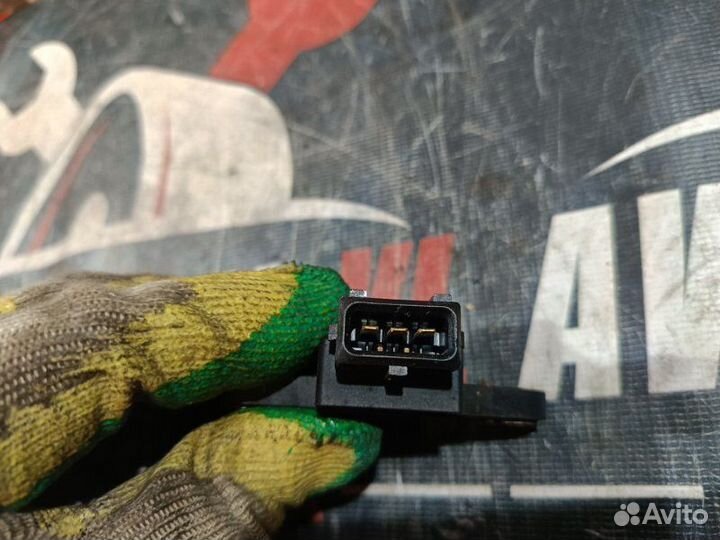 Датчик ускорения Kia Sorento BL D4CB 2002